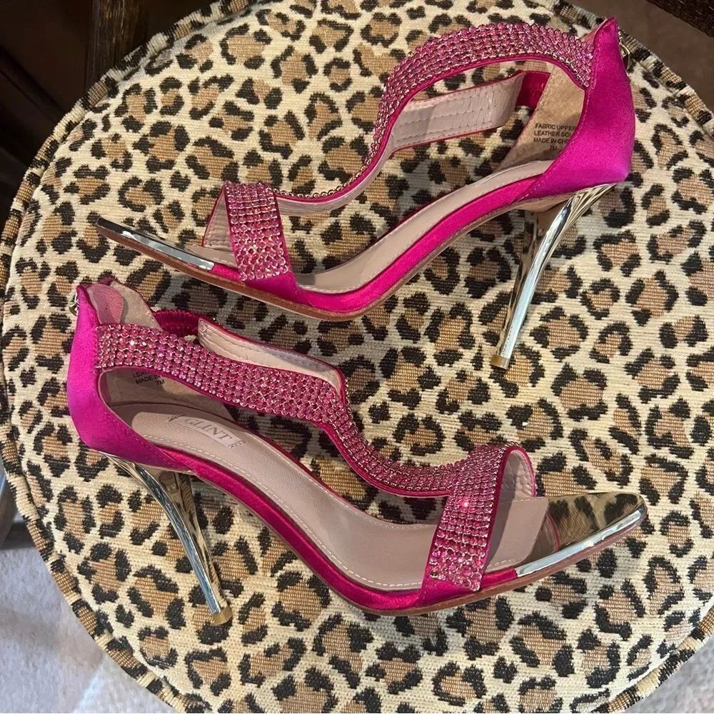 NEW GLINT Heels - Picture 4 of 10